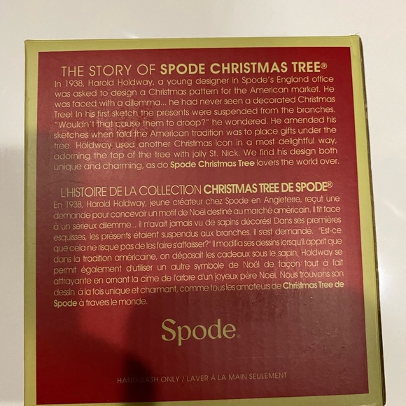 NWT Christmas Salt and Pepper shakers. - Picture 3 of 3